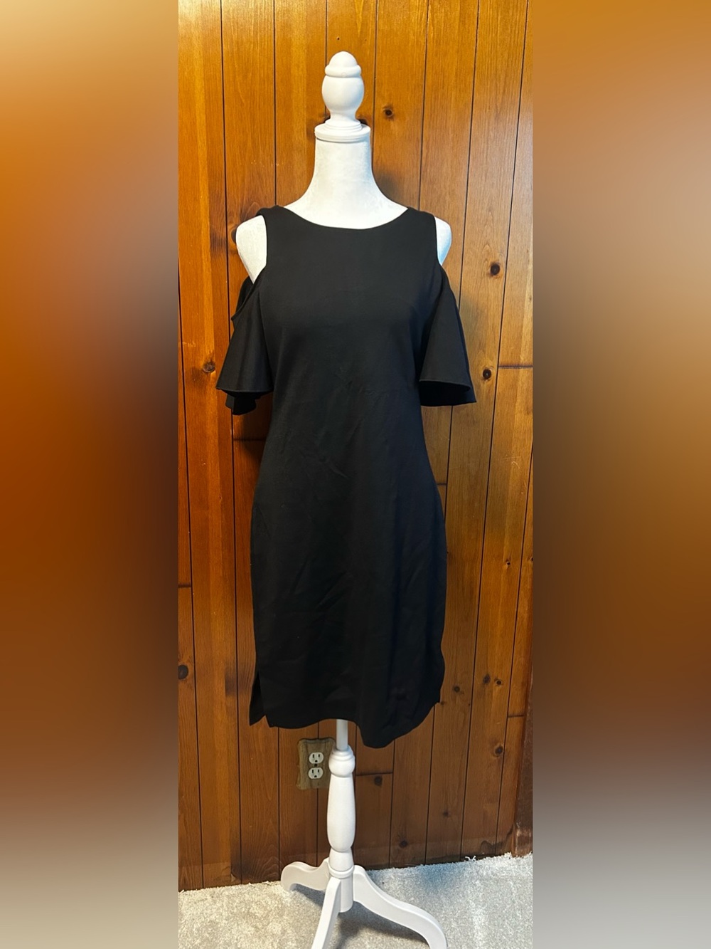 libby. edelman Black Cold-Shoulder Knee Length Dress